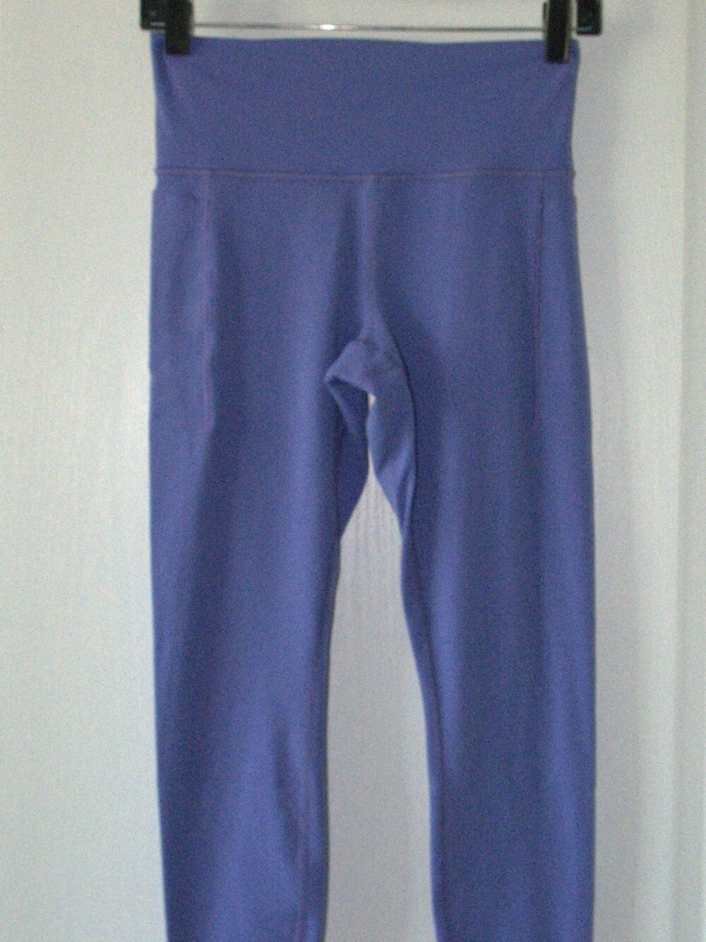 Athleta Women's Mid Rise Athletic Leggings size Medium Purple Blue